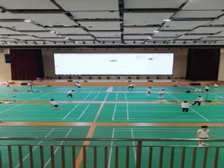 佛山市南海区外语学校体育馆大屏